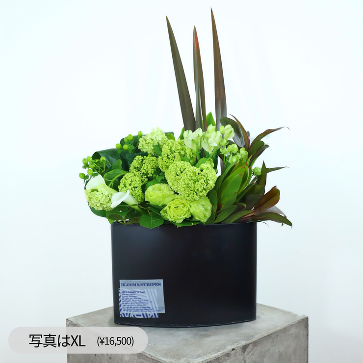 フラワーアレンジメント・バーティカルタイプ【White×Green】11,000~16,500