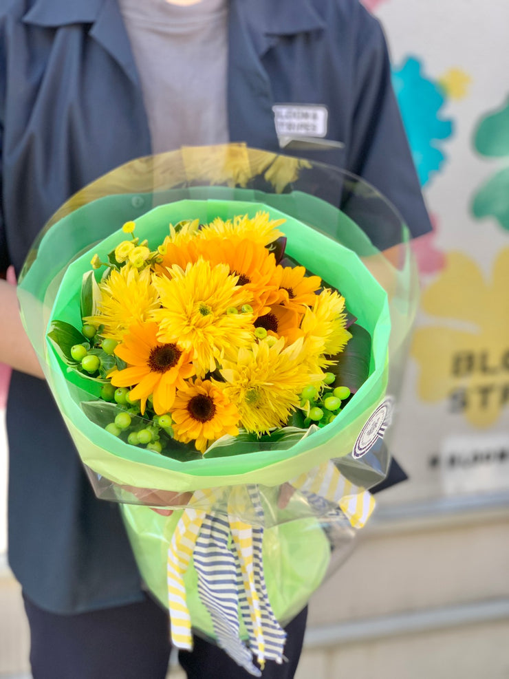 《季節限定》ひまわりの花束
